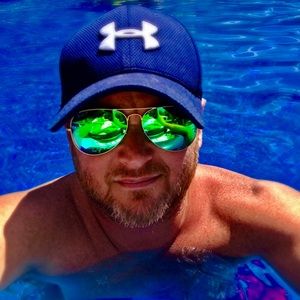 Meet your Posher, Joey